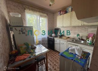 Трехкомнатная квартира на продажу, 59.8 м2, Минеральные Воды, Советская улица, 82