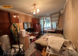 Продается 2-ком. квартира, 47 м2, Армянск, микрорайон имени Генерала Корявко, 30