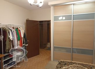 Продам 2-ком. квартиру, 54 м2, Москва, Новоясеневский проспект, 12к1, ЮЗАО