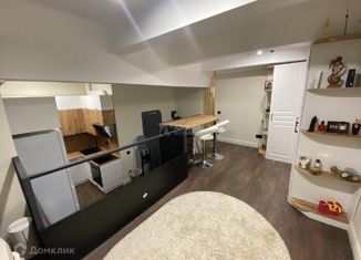 Продаю 2-ком. квартиру, 63 м2, Москва, Ленинградский проспект, 80к66, метро Сокол