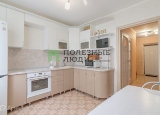 Продается 1-комнатная квартира, 41 м2, Вологда, улица Возрождения, 26