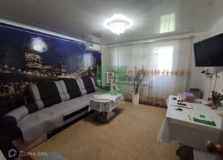 Продается двухкомнатная квартира, 52.7 м2, село Зерновое, Спортивная улица, 4