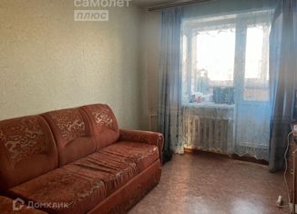 Продаю трехкомнатную квартиру, 64.8 м2, Крым, улица 50 лет Комсомола, 123А