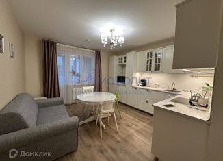 Продаю 3-комнатную квартиру, 80.6 м2, Нижний Новгород, улица Романтиков, 8, улица Романтиков