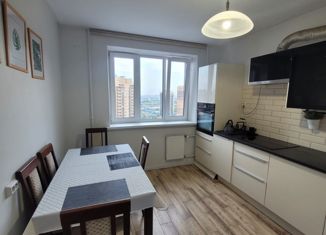 Продажа 2-ком. квартиры, 59 м2, Санкт-Петербург, Заречная улица, 25, метро Парнас