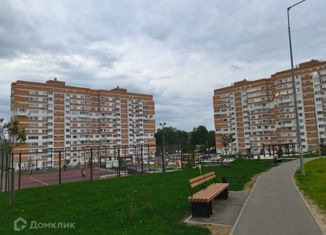 3-комнатная квартира на продажу, 66 м2, посёлок Марьино, улица Харлампиева, 44