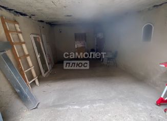 Продаю гараж, 28 м2, Нальчик, улица Мечникова, 173, район Центр