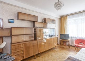 Продается 3-комнатная квартира, 54.7 м2, Севастополь, улица Маршала Геловани, 2