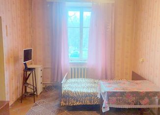 Продается трехкомнатная квартира, 53 м2, Кировская область, улица Рудницкого, 56