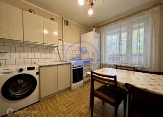 3-комнатная квартира на продажу, 64.4 м2, Москва, улица Кутузова, 9, улица Кутузова