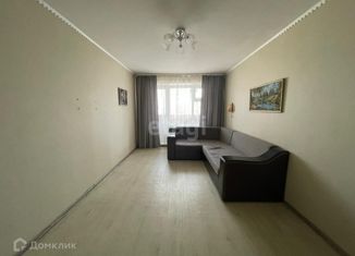 Продажа 3-ком. квартиры, 68 м2, Якутск, улица Халтурина, 6/2