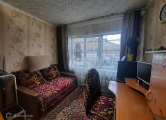 Продается однокомнатная квартира, 30.6 м2, поселок городского типа Емельяново, улица 2-х Борцов, 27