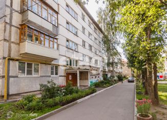 Продам 2-комнатную квартиру, 45 м2, Вологодская область, улица Хлюстова, 18