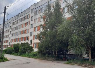 Продаю однокомнатную квартиру, 32.6 м2, посёлок Пудость, улица Зайончковского, 12