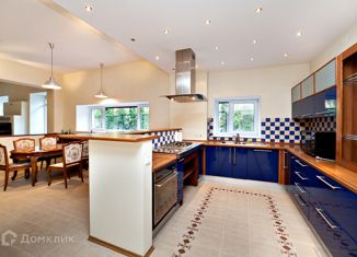 Продам дом, 600 м2, деревня Глухово