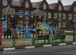 Продаю таунхаус, 110 м2, деревня Красный Поселок, Английский бульвар, 198