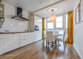 Продается двухкомнатная квартира, 40 м2, Санкт-Петербург, проспект Обуховской Обороны, 138к2, метро Обухово