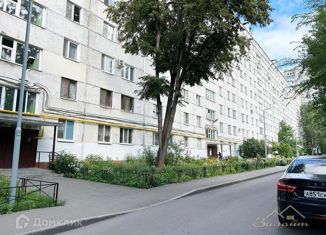 Продаю 1-комнатную квартиру, 28 м2, Татарстан, улица Рихарда Зорге, 42