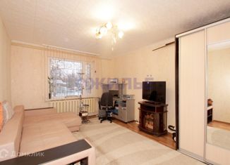 Продается 1-ком. квартира, 30 м2, Нефтеюганск, 7-й микрорайон, 47