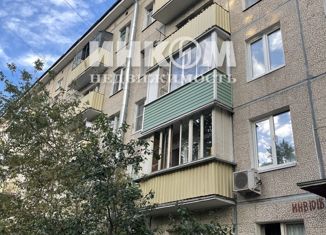 Продается двухкомнатная квартира, 45.2 м2, Москва, СЗАО, улица Генерала Глаголева, 13к1
