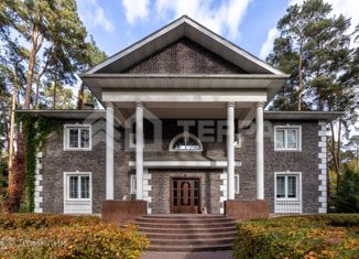 Сдается в аренду дом, 750 м2, деревня Александровка, улица Ильюшина