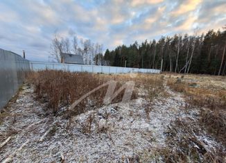 Продам земельный участок, 12 сот., деревня Аксиньино, Радужная улица