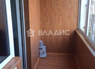 Продажа 2-комнатной квартиры, 64.4 м2, Челябинск, Луганская улица, 7