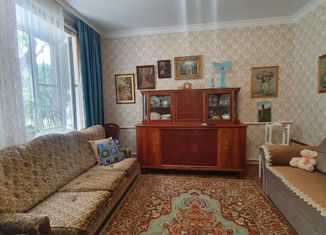 Продажа 3-ком. квартиры, 68 м2, Грозный, Моздокская улица, 24, Ленинский район