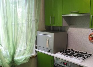 Продаю 2-ком. квартиру, 43 м2, Москва, Вешняковская улица, 27к5, метро Выхино