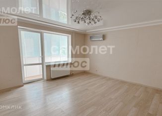 Продается 4-ком. квартира, 88.7 м2, Ставропольский край, улица Ленина, 272А