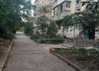 Продается трехкомнатная квартира, 53 м2, Симферополь, Кечкеметская улица, 79