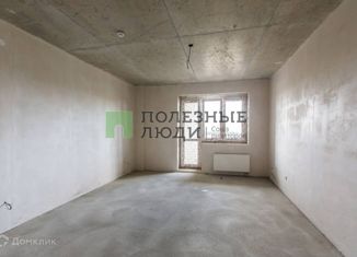 Продаю 1-комнатную квартиру, 33 м2, Новороссийск, улица Котанова, 2
