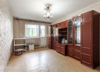 2-комнатная квартира на продажу, 58 м2, Москва, улица Поляны, 9, метро Улица Скобелевская