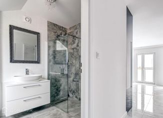 Продаю 2-комнатную квартиру, 68 м2, Краснодар, Уральская улица, 71к1, ЖК Галактика