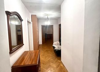 Продам 4-комнатную квартиру, 101 м2, Москва, Никулинская улица, 11, район Тропарёво-Никулино