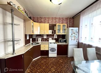 Продам 3-комнатную квартиру, 102.8 м2, Первоуральск, Береговая улица, 10А