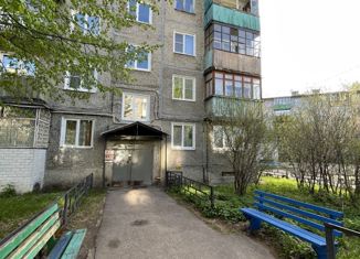 Продам двухкомнатную квартиру, 43 м2, Бор, улица Махалова, 24