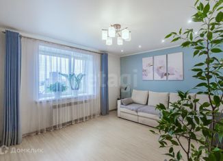 Продается 2-комнатная квартира, 55 м2, Вологда, улица Возрождения, 82А