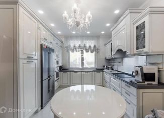 Двухкомнатная квартира на продажу, 111 м2, Москва, Мосфильмовская улица, 88к4с1, метро Раменки