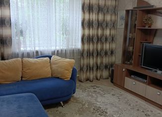 Продажа 3-комнатной квартиры, 57.2 м2, Екатеринбург, улица 8 Марта, 179