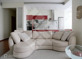 Сдаю трехкомнатную квартиру, 110 м2, Москва, улица Врубеля, 8, улица Врубеля