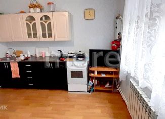 Продается двухкомнатная квартира, 57 м2, станица Раевская, улица Грибоедова, 3