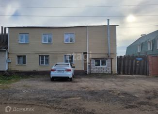 Продается 5-комнатная квартира, 116 м2, Малоярославец, улица Гоголя, 11