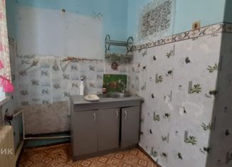 Продажа 3-ком. квартиры, 55.8 м2, поселок Незевай, Заводская улица, 8