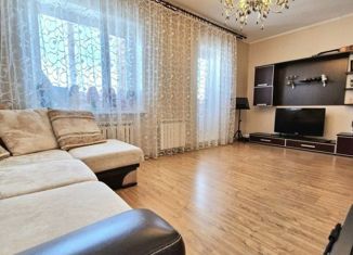 Продается четырехкомнатная квартира, 98.2 м2, Архангельск, проспект Обводный канал, 72
