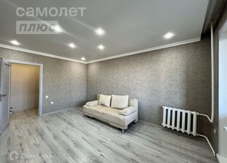 Трехкомнатная квартира на продажу, 70.6 м2, Оренбургская область, Степная улица, 118
