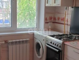 Продается трехкомнатная квартира, 46.9 м2, Липецк, улица Энергостроителей, 2
