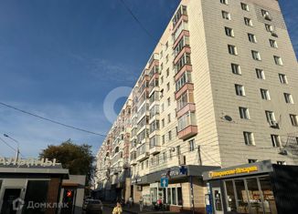 Продажа трехкомнатной квартиры, 58 м2, Казань, улица Хусаина Мавлютова, 17