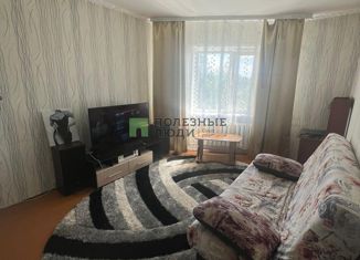 Продается двухкомнатная квартира, 47 м2, Саха (Якутия), улица Карла Маркса, 1