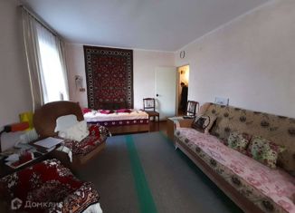 Продам 1-ком. квартиру, 37.3 м2, поселок городского типа Маслова Пристань, улица Шумилова, 16